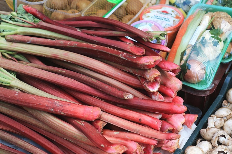 Miejsce handlu  rolników i ich domowników produktami rolnymi lub spożywczymi