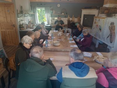 Seniorzy z gminy Świnna aktywnie spędzają czas - zdjęcie10