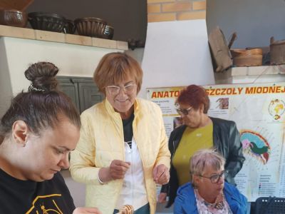 Seniorzy z gminy Świnna aktywnie spędzają czas - zdjęcie9