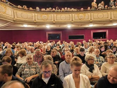 Seniorzy z gminy Świnna aktywnie spędzają czas - zdjęcie7