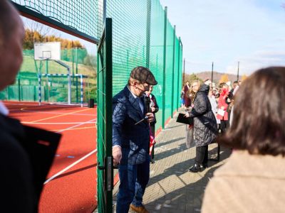 Otwarcie nowego boiska w Przyłękowie w patriotycznym nastroju - zdjęcie5