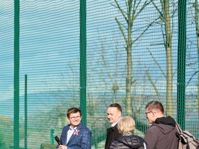 Otwarcie nowego boiska w Przyłękowie w patriotycznym nastroju - zdjęcie16