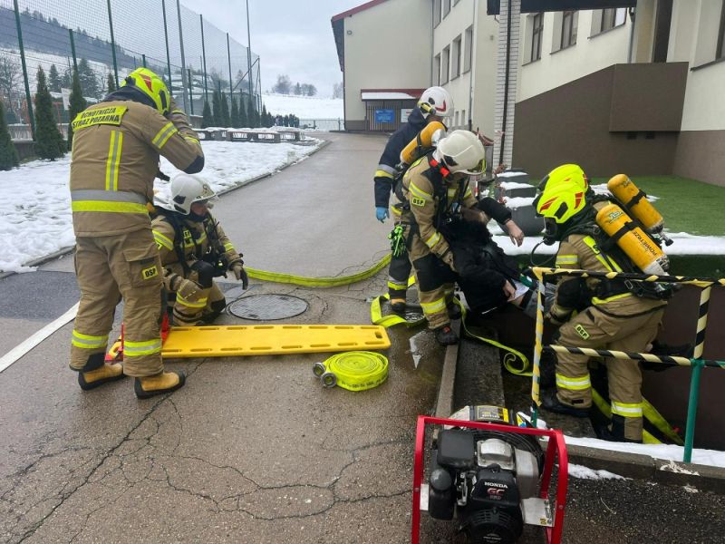 Ćwiczenia ewakuacyjne i ratowniczo-gaśnicze